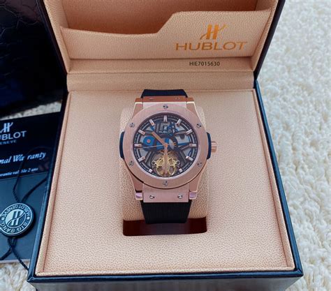 hublot máy thuỵ sĩ